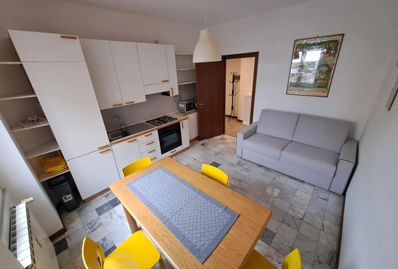 Comfortable And Spacious Apartment In Milan 0*,