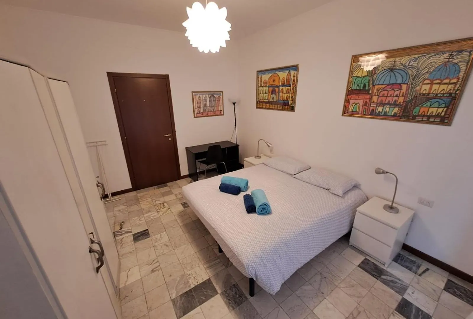 Comfortable And Spacious Apartment In Milan