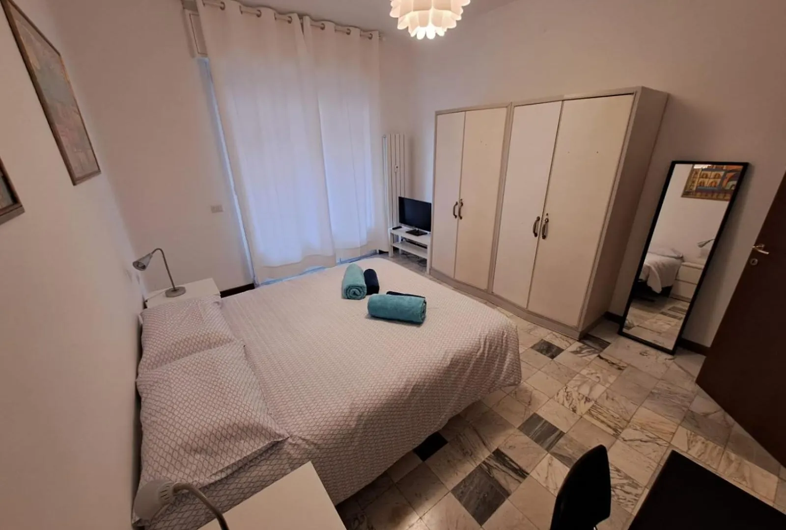 Comfortable And Spacious Apartment In Milan