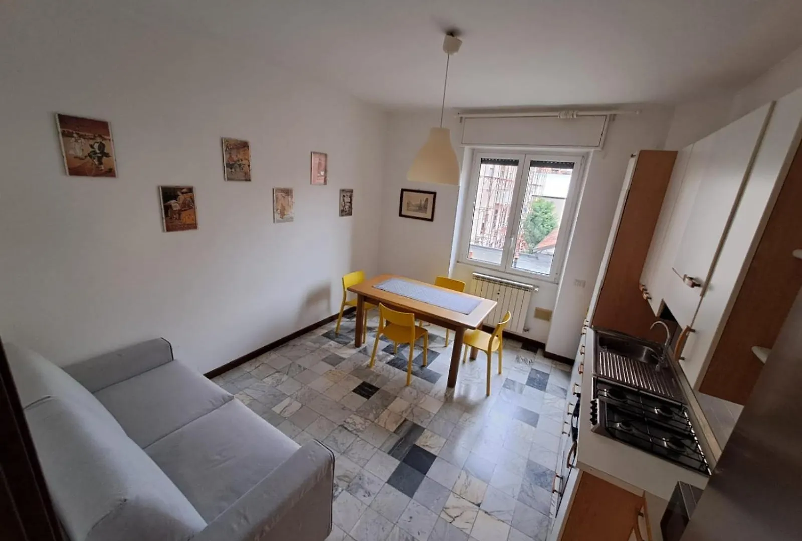 Comfortable And Spacious Apartment In Milan